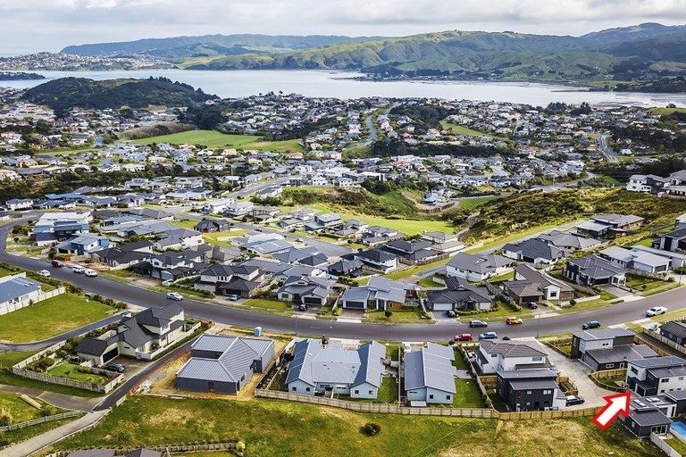 Photo of property in 2/90c Endeavour Drive, Whitby, Porirua, 5024
