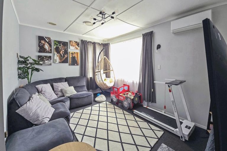 Photo of property in 5 Hay Street, Naenae, Lower Hutt, 5011