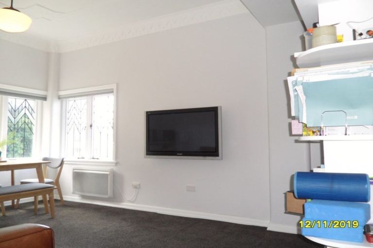 Photo of property in Ambassador Flats, 7 Maurice Terrace, Te Aro, Wellington, 6011