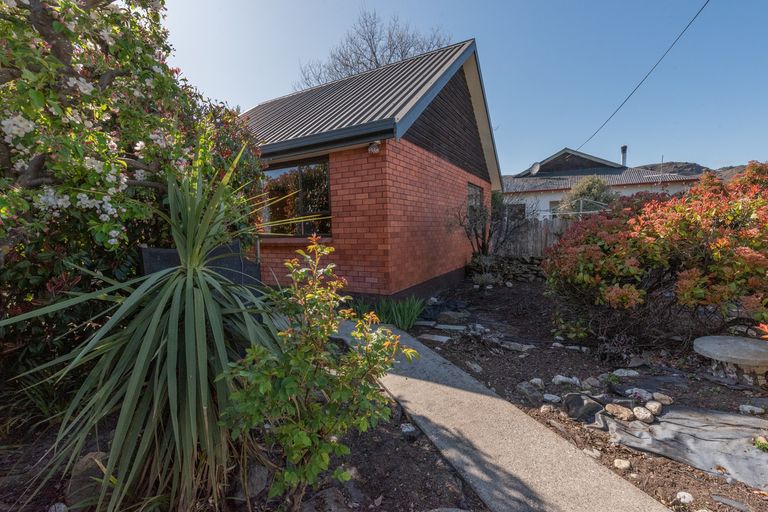 Photo of property in 157 Tarbert Street, Alexandra, 9320