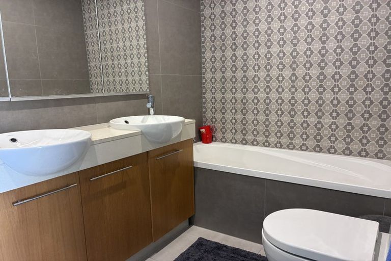 Photo of property in 315/252 Centreway Road, Orewa, 0931