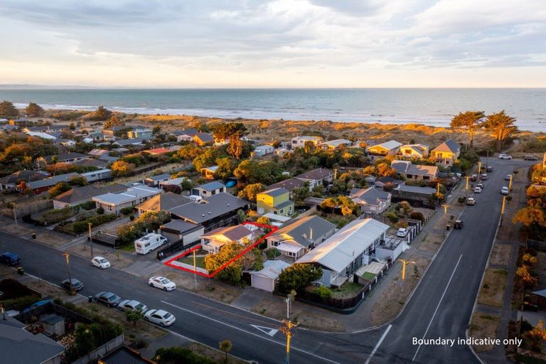Photo of property in 191 Pine Avenue, South New Brighton, Christchurch, 8062
