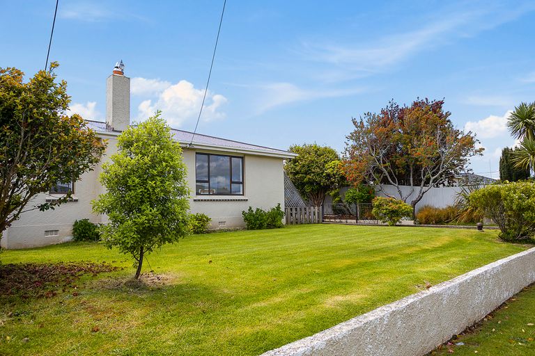 Photo of property in 80 Cargill Street, Waikiwi, Invercargill, 9810