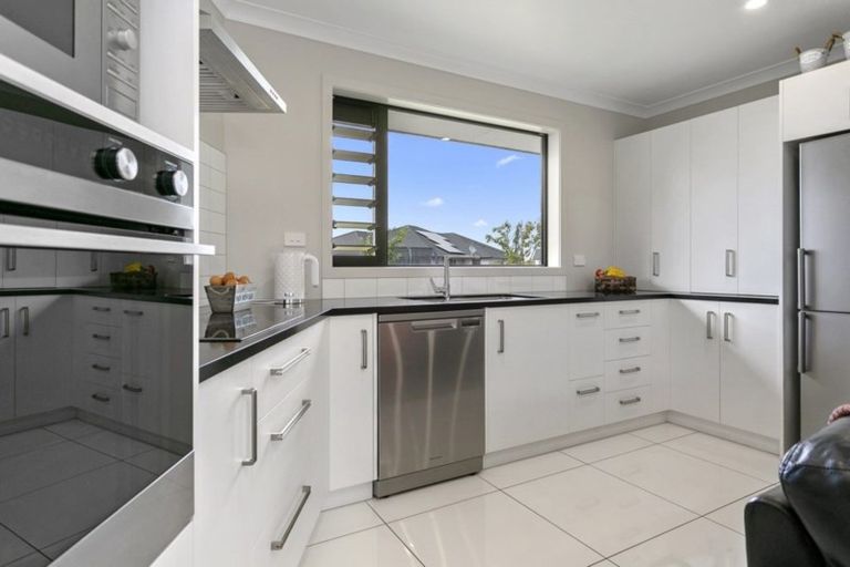 Photo of property in 45 Mike Smith Drive, Cambridge, 3434