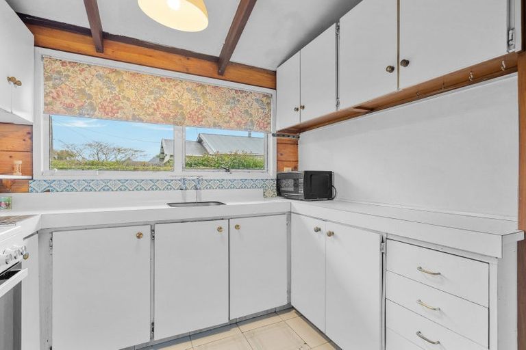 Photo of property in 28 Rexwood Street, Carterton, 5713