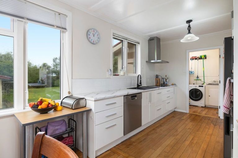 Photo of property in 56 Revans Street, Featherston, 5710