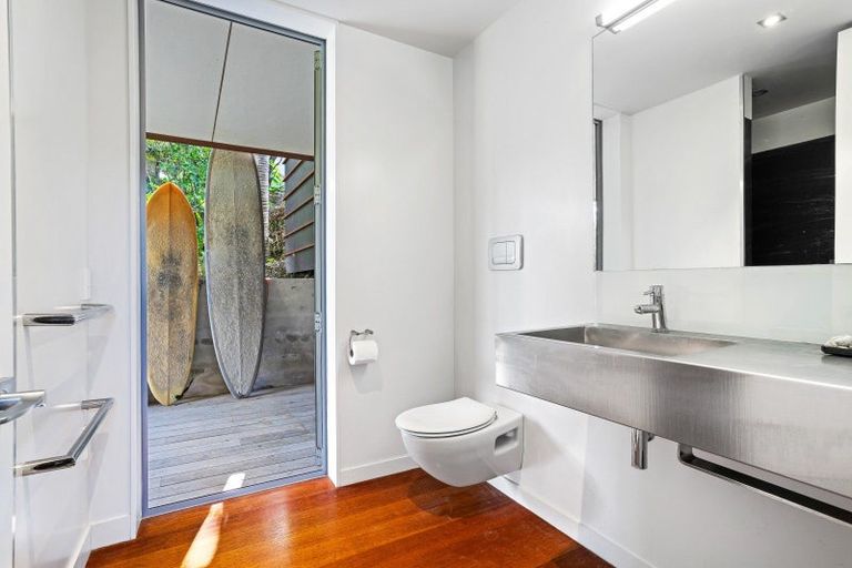 Photo of property in 107 Russell Bruce Place, Onemana, Whangamata, 3691