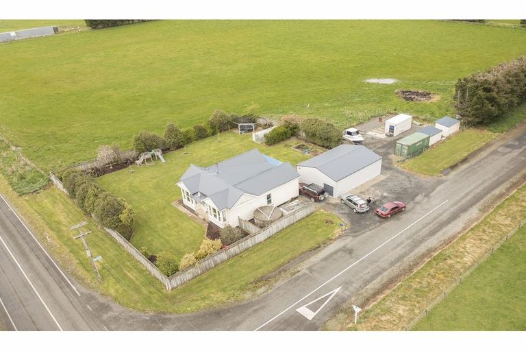 Photo of property in 3 Mckellar Road, Seaward Bush, Invercargill, 9871