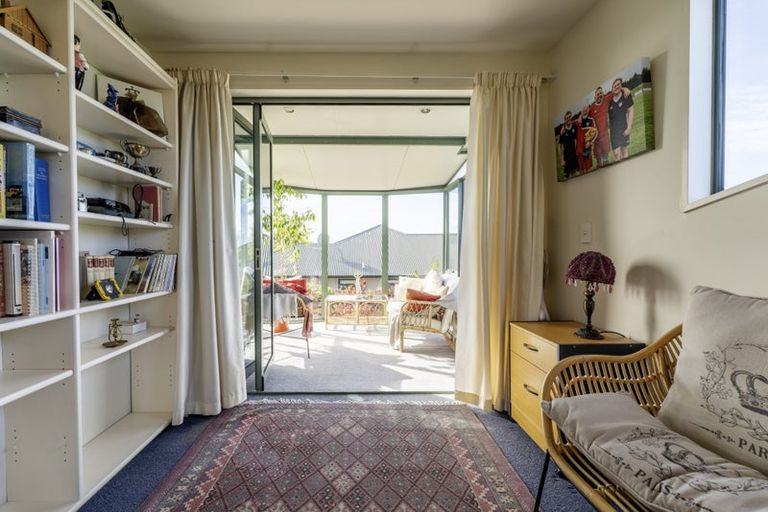 Photo of property in 18 Alpine Close, Marchwiel, Timaru, 7910