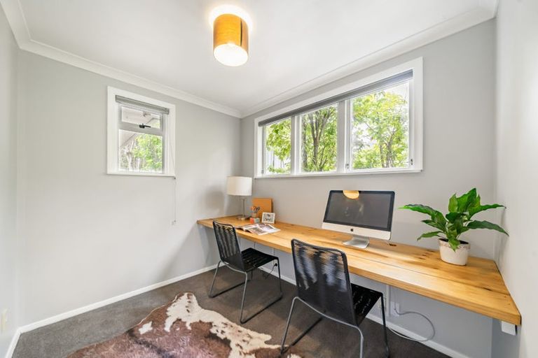 Photo of property in 5 Winchester Avenue, Pinehaven, Upper Hutt, 5019