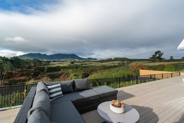 Photo of property in 51 Botanical Heights Drive, Waipahihi, Taupo, 3330