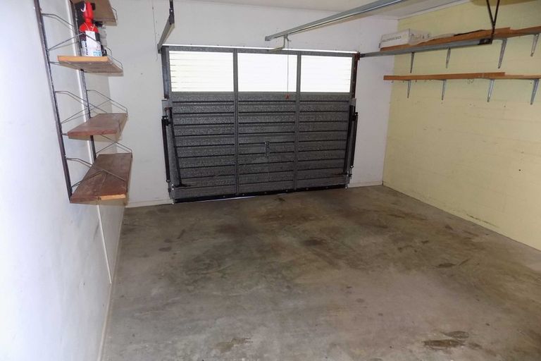 Photo of property in 22 Tupaea Place, Otumoetai, Tauranga, 3110