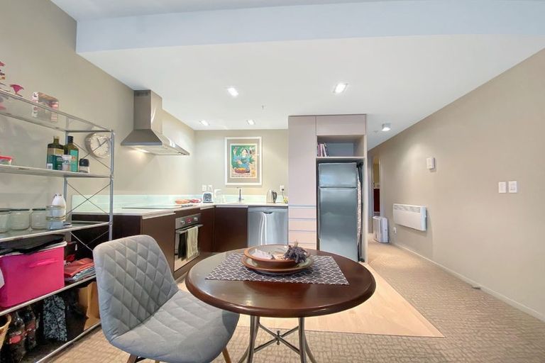 Photo of property in Revolucion Apartments, 304/28s Torrens Terrace, Mount Cook, Wellington, 6011