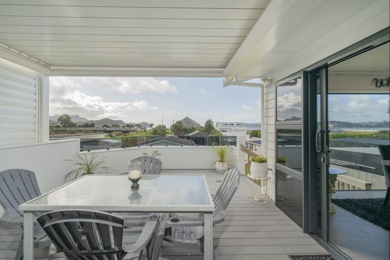 Photo of property in 265 Cook Drive, Whitianga, 3510