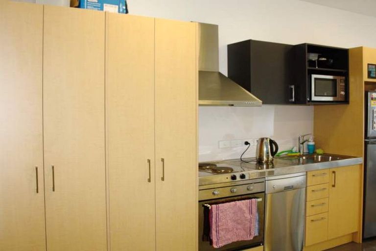 Photo of property in Twin Towers, 306/17 Putney Way, Manukau, Auckland, 2104