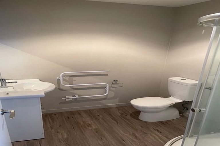 Photo of property in 470b Barbadoes Street, Edgeware, Christchurch, 8013