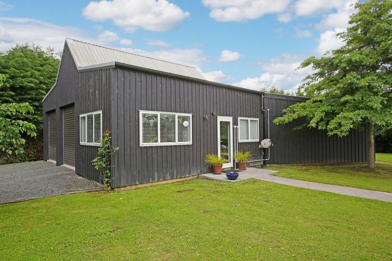 Photo of property in 7 Clevedon Kawakawa Road, Clevedon, Papakura, 2585