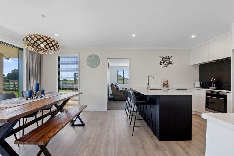 Photo of property in 1184 Oturoa Road, Hamurana, 3072