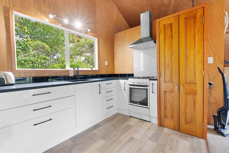 Photo of property in 9 Oromahoe Road, Opua, 0200