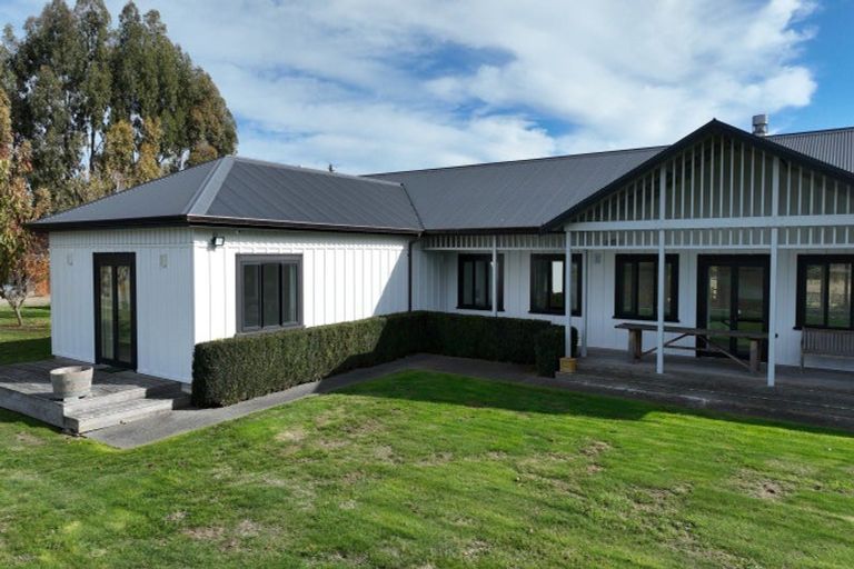 Photo of property in 23 Dakins Road, East Taratahi, Masterton, 5887