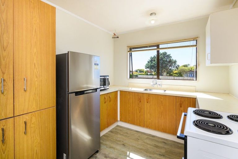 Photo of property in 36 Kowhai Street, Tokomaru, Palmerston North, 4474