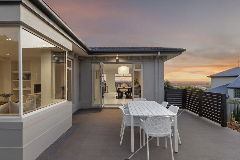 Photo of property in 37 Highcrest Heights, Westmorland, Christchurch, 8025