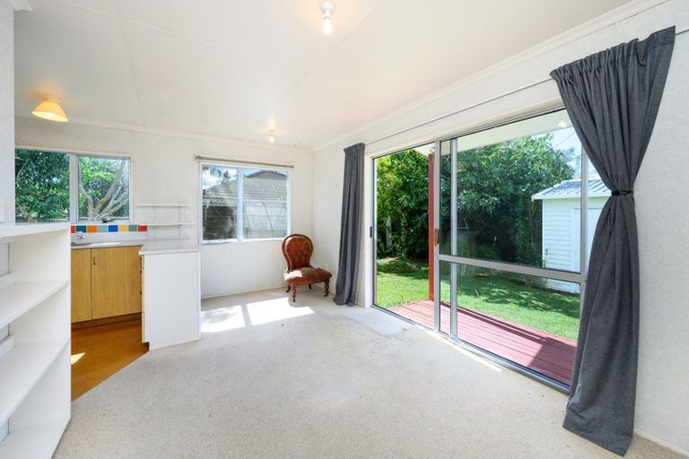 Photo of property in 225 College Street, West End, Palmerston North, 4412
