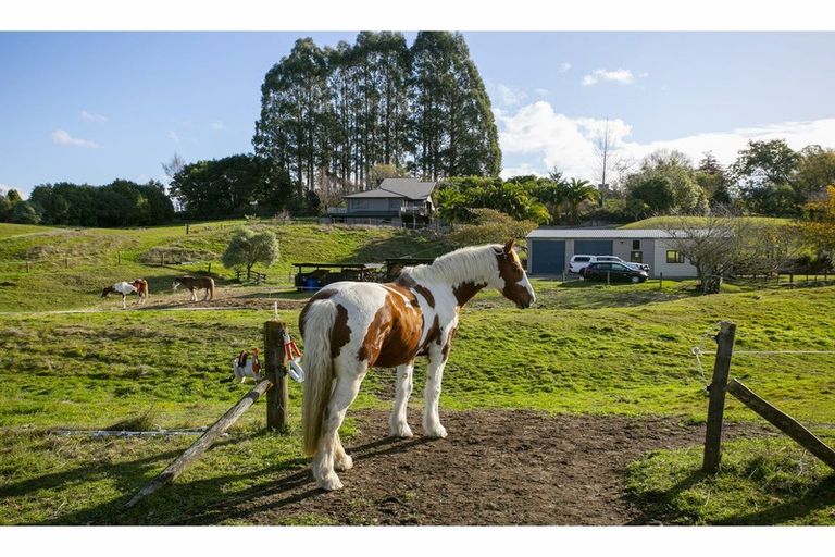 Photo of property in 4/864 Whangamata Road, Kinloch, Taupo, 3377