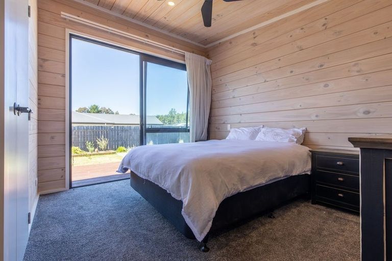 Photo of property in 168 Parekaawa Drive, Motuoapa, Turangi, 3382