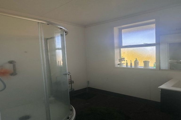 Photo of property in 24 Read Street, Levin, 5510