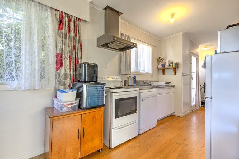 Photo of property in 6 Manapouri Place, Glenview, Hamilton, 3206