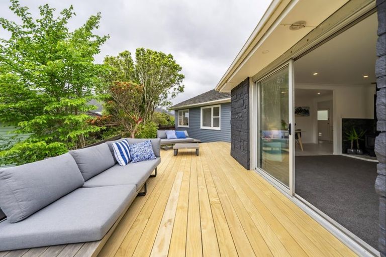 Photo of property in 5 Harlow Grove, Wainuiomata, Lower Hutt, 5014