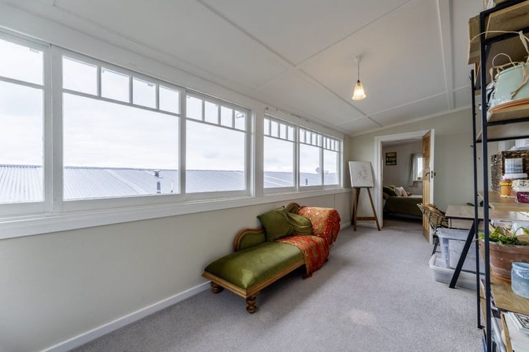 Photo of property in 2 Hart Street, Maori Hill, Timaru, 7910