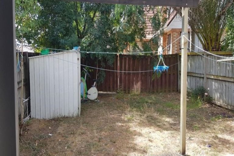 Photo of property in 4/17 Oakland Avenue, Papatoetoe, Auckland, 2025