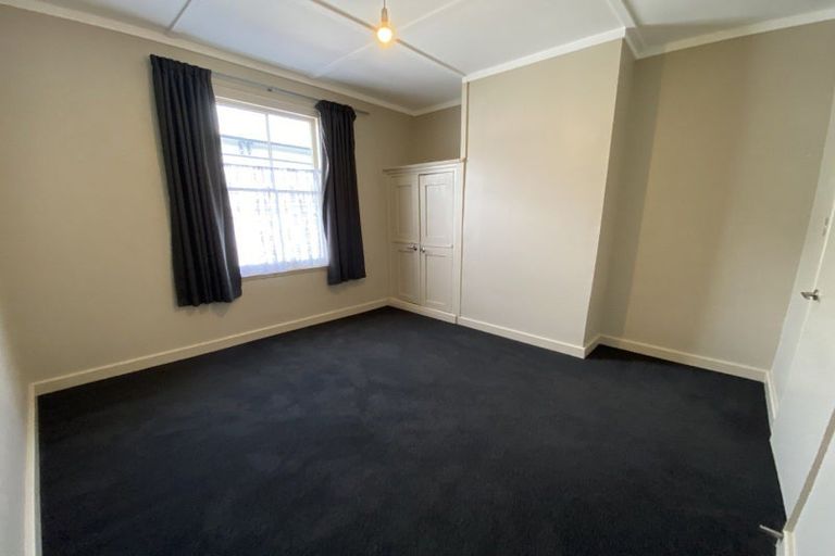 Photo of property in 71 Waldegrave Street, Palmerston North, 4410