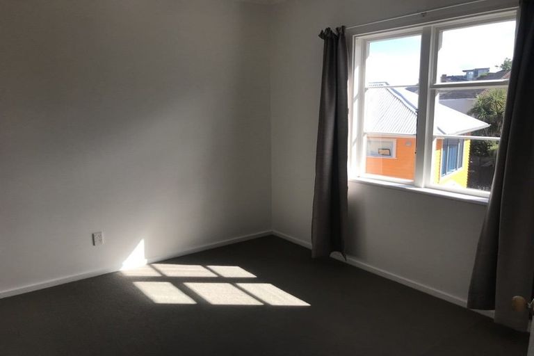 Photo of property in 34 Mandalay Terrace, Khandallah, Wellington, 6035