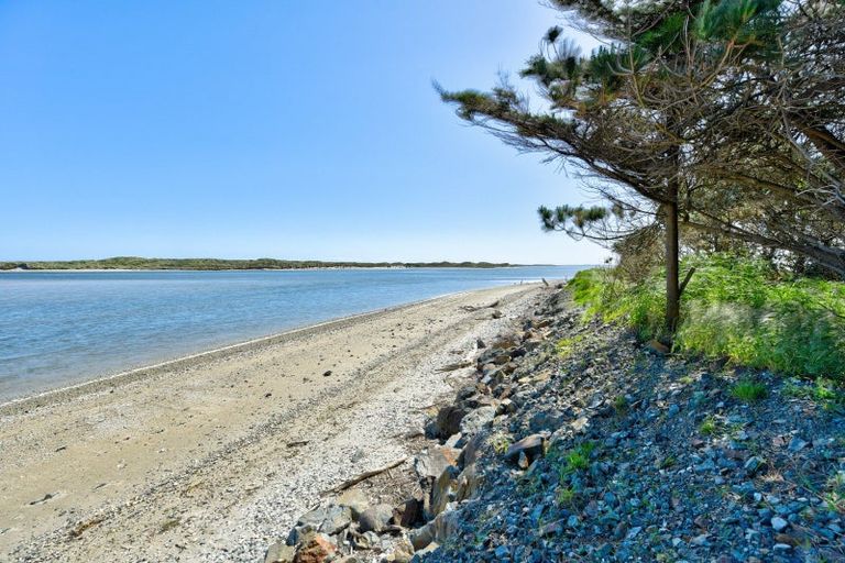 Photo of property in 4 Firth Street, Fortrose, Tokanui, 9875