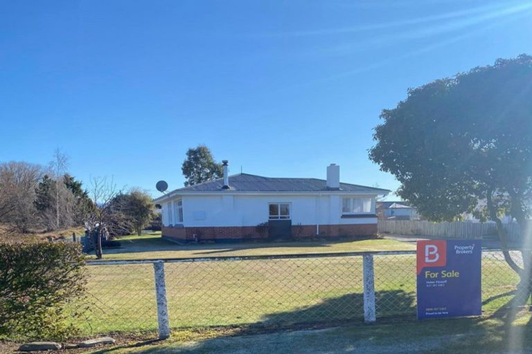 Photo of property in 11 Bute Street, Ranfurly, 9332
