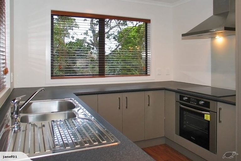 Photo of property in 29a Kapiti Crescent, Titahi Bay, Porirua, 5022