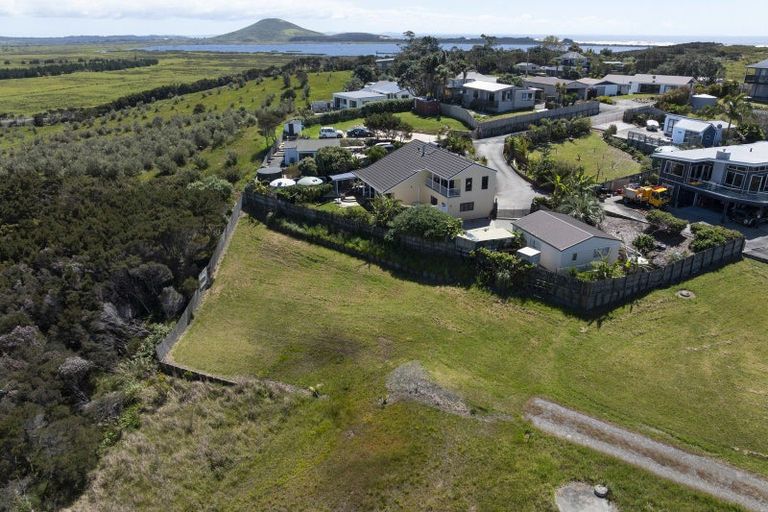 Photo of property in 12 Bay Heights Drive, Karikari Peninsula, 0483