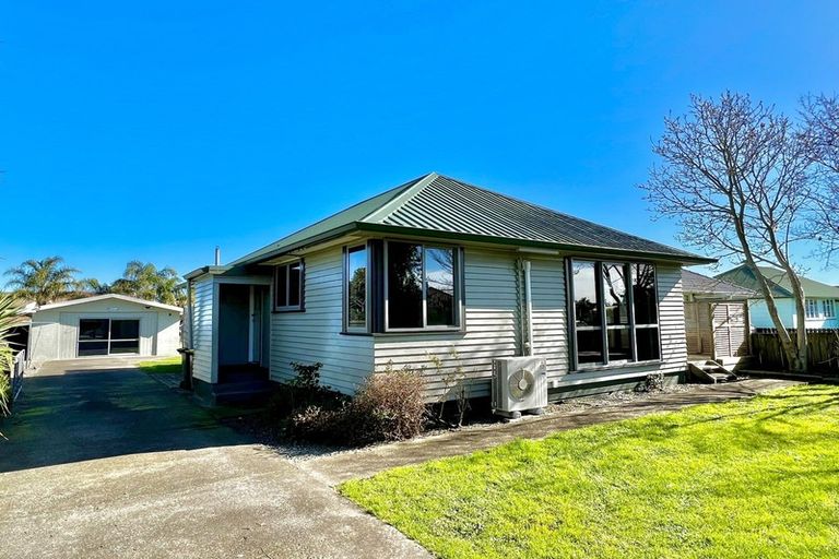 Photo of property in 11 Matai Street, Edgecumbe, 3120