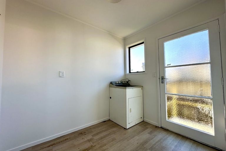 Photo of property in 18 Karepo Crescent, Ranui, Auckland, 0612