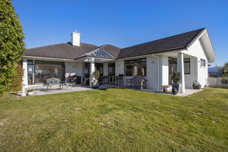 Photo of property in 39 Holyoake Terrace, Omokoroa, 3114