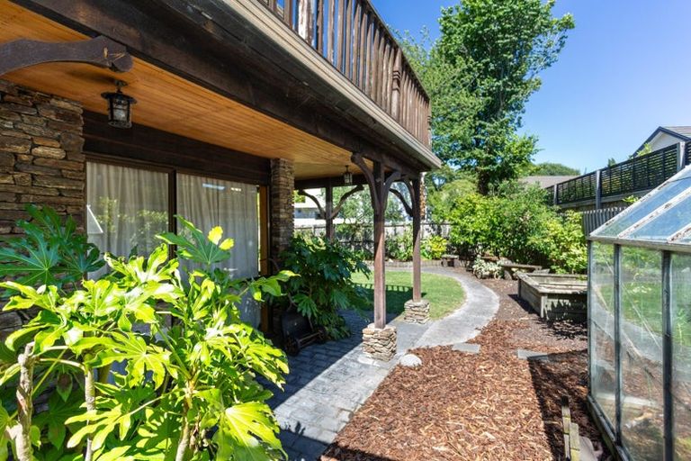 Photo of property in 1/31 Straven Road, Riccarton, Christchurch, 8011