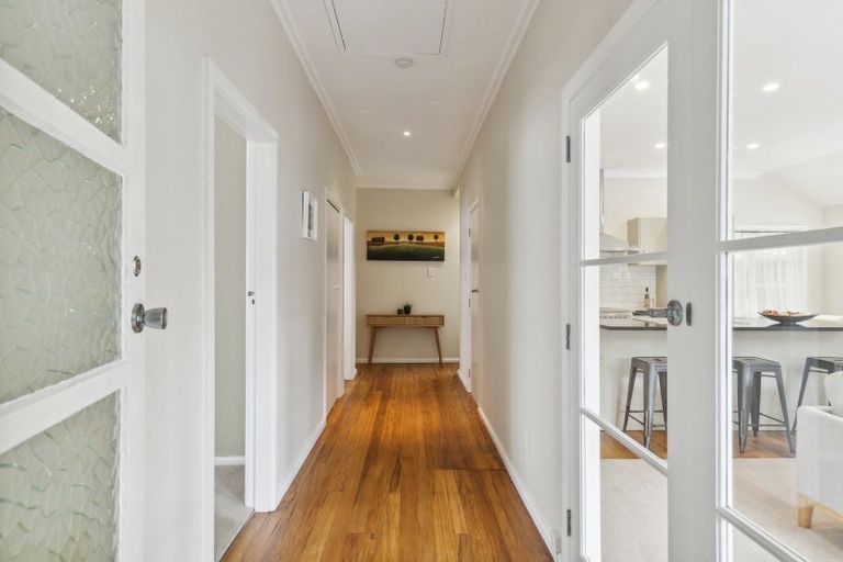 Photo of property in 337 Karori Road, Karori, Wellington, 6012