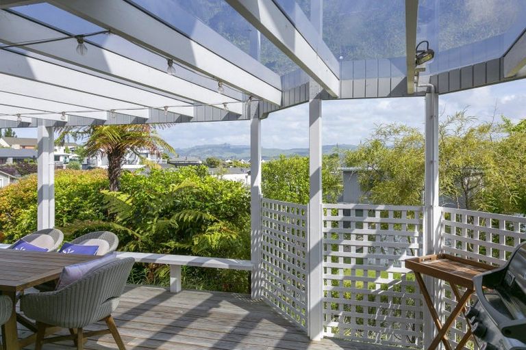 Photo of property in 26 Tremaine Avenue, Two Mile Bay, Taupo, 3330