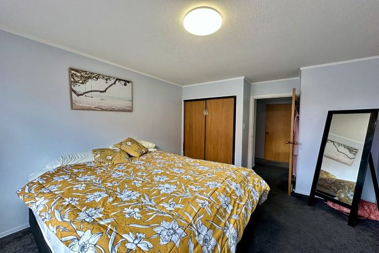 Photo of property in 77b Oxford Street, Hampstead, Ashburton, 7700