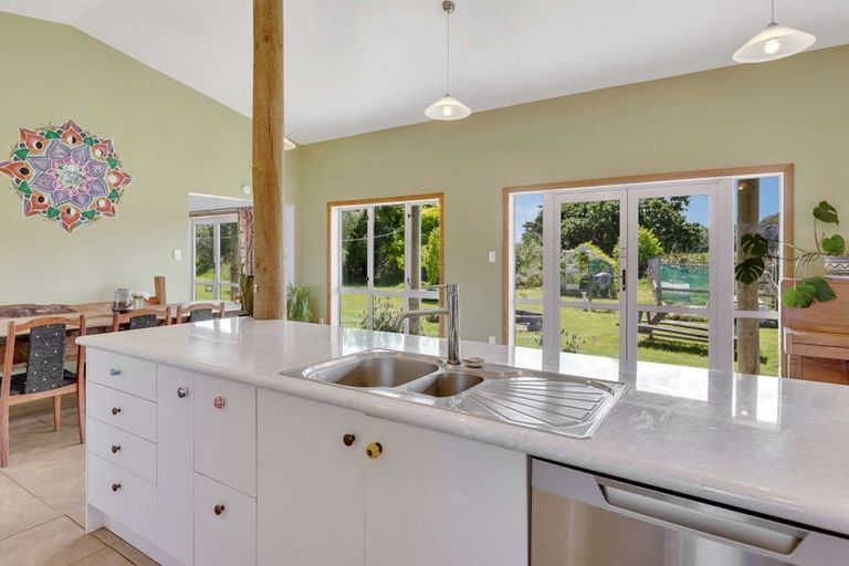 Photo of property in 400 State Highway 3, Kaitoke, Wanganui, 4572