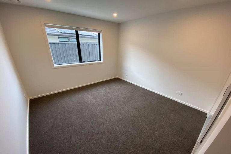 Photo of property in 35 Silver Street, Lower Shotover, Queenstown, 9304
