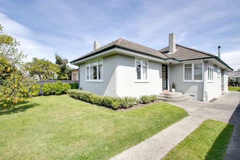 Photo of property in 102 Nelson Crescent, Napier South, Napier, 4110